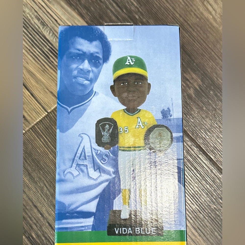 Vida Blue #35 bobblehead Oakland A's SGA game day giveaway 8/18/24 NIB baseball - Picture 2 of 6